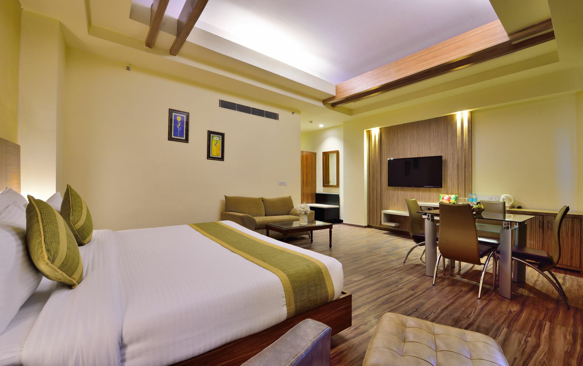 Glitz Westend Inn Yeni Delhi Dış mekan fotoğraf