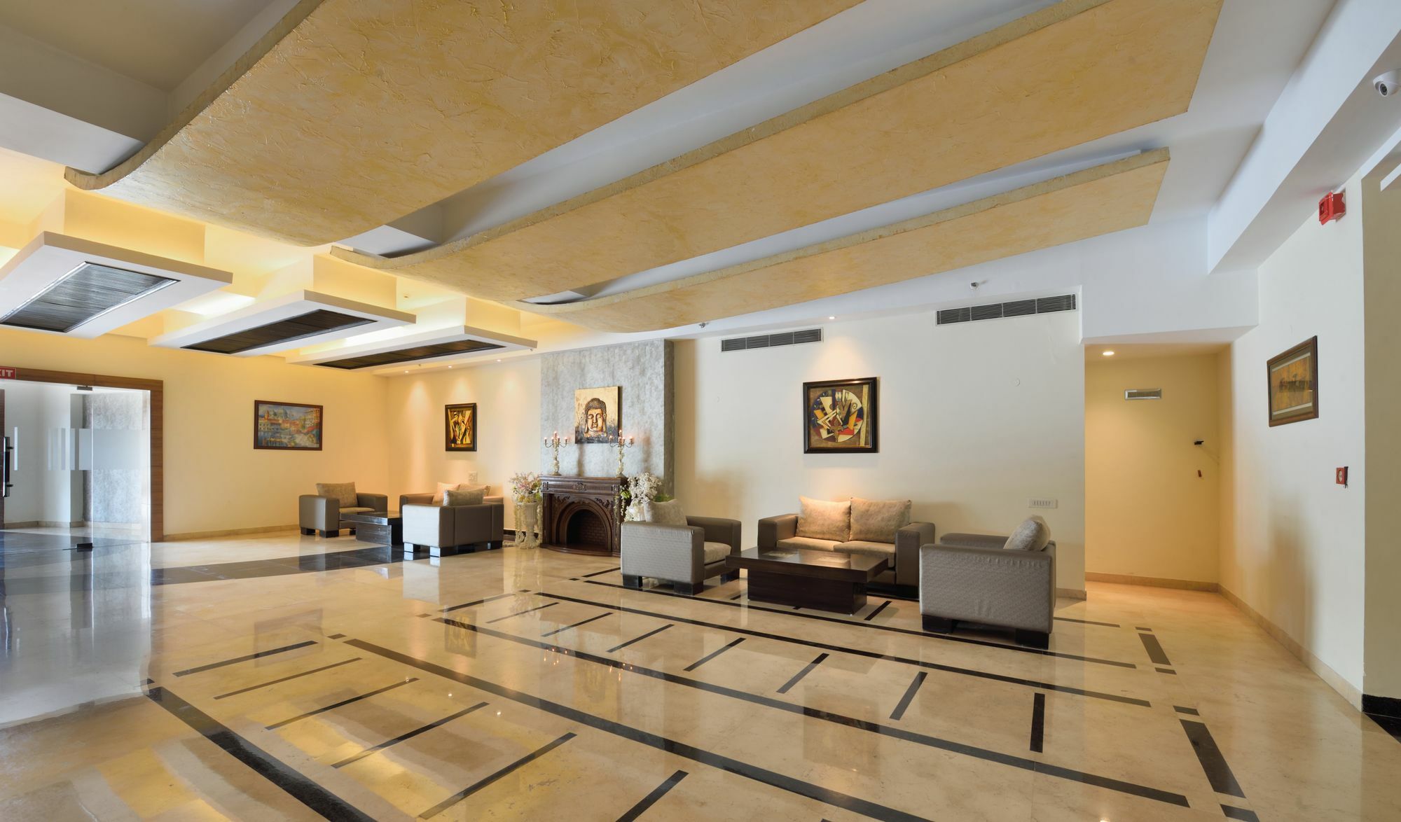 Glitz Westend Inn Yeni Delhi Dış mekan fotoğraf
